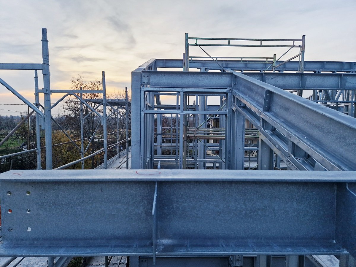cantiere-acciaio-copertura-1