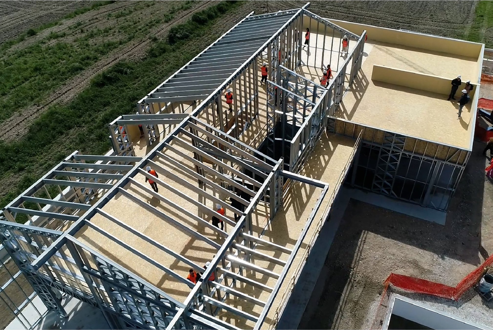 tecnologia-green-struttura-in-acciaio-villa con terrazza